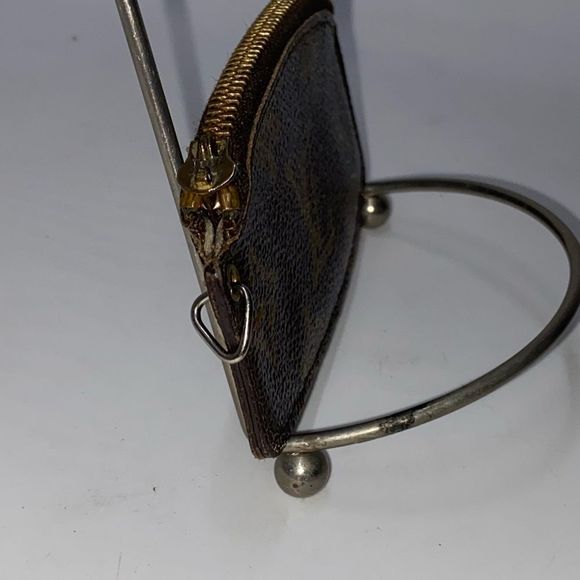 Louis Vuitton Brown and Gold Monogram Key Pouch - Picture 3 of 11